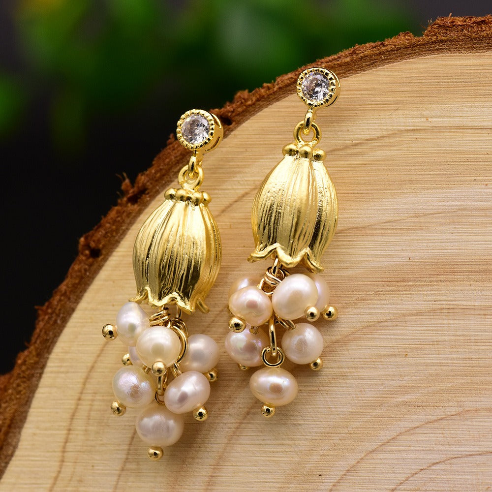 Natural Pearl 925 Silver Needle Flower Earrings