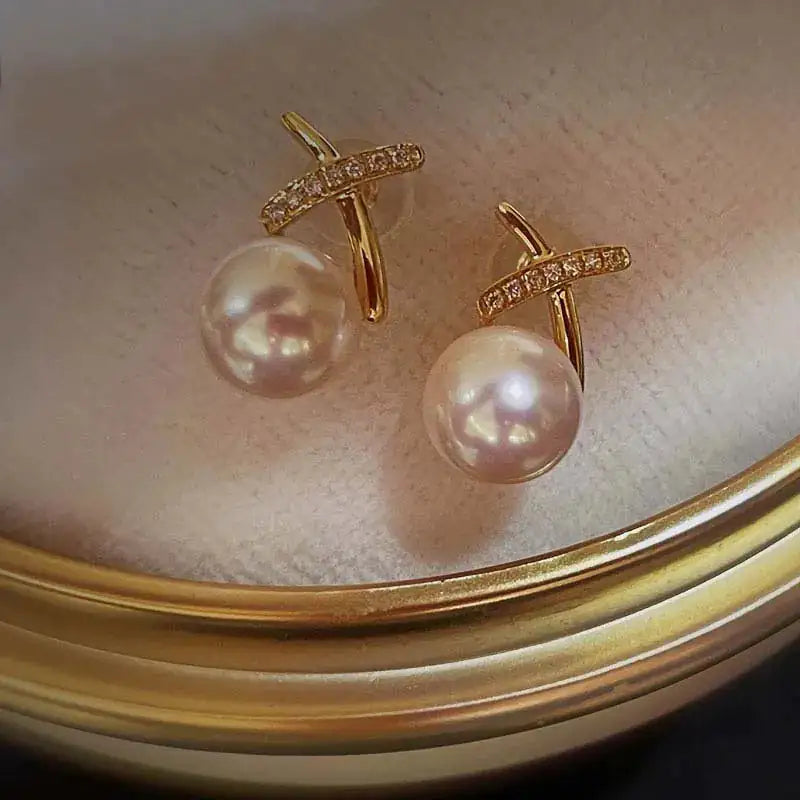 18K Gold Pearl Stud Earrings