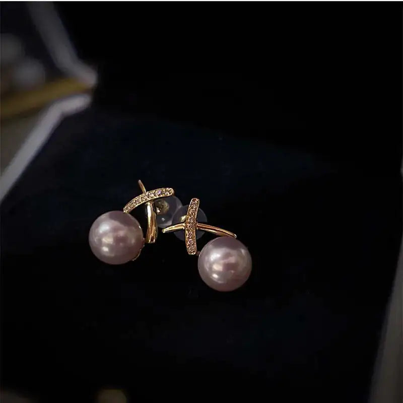 18K Gold Pearl Stud Earrings