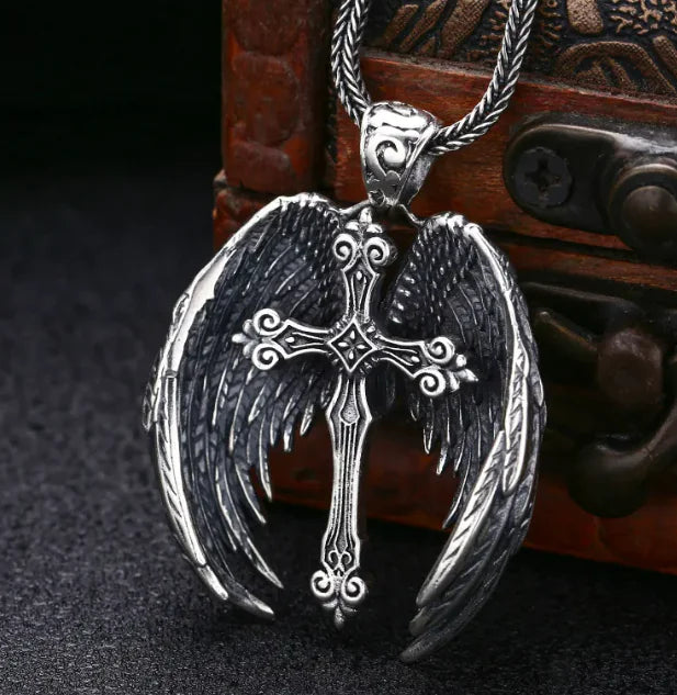 925 Sterling Silver Wings Pendant